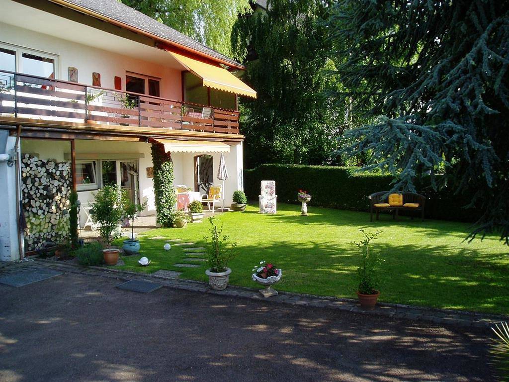 Ganze Ferienwohnung, Ferienwohnung H. Hoffmann in Bad Bertrich, Traben-Trarbach und Umbegung