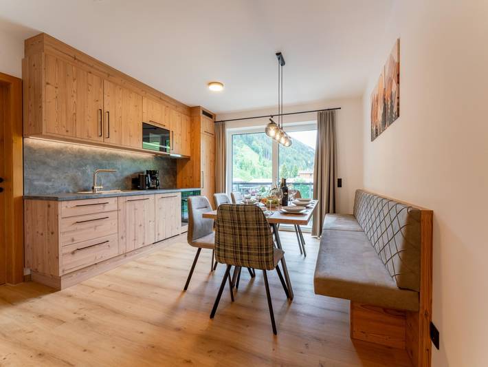 Apartamento entero, Charming apartment directly on the slopes. in Hinterglemm, Saalbach-Hinterglemm
