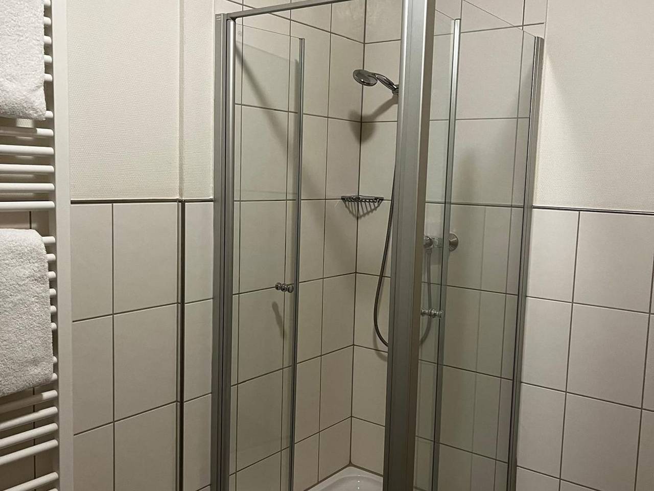 Hotel für 2 Personen mit Terrasse in Neuburg am Rhein, Rheinebene