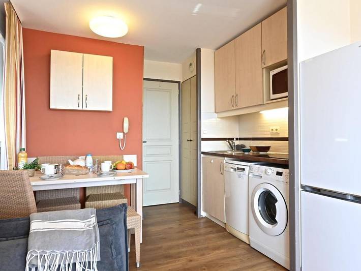 Gîte pour 4 personnes, avec piscine ainsi que jardin et terrasse, animaux acceptés dans Gare Du Dramont - 3