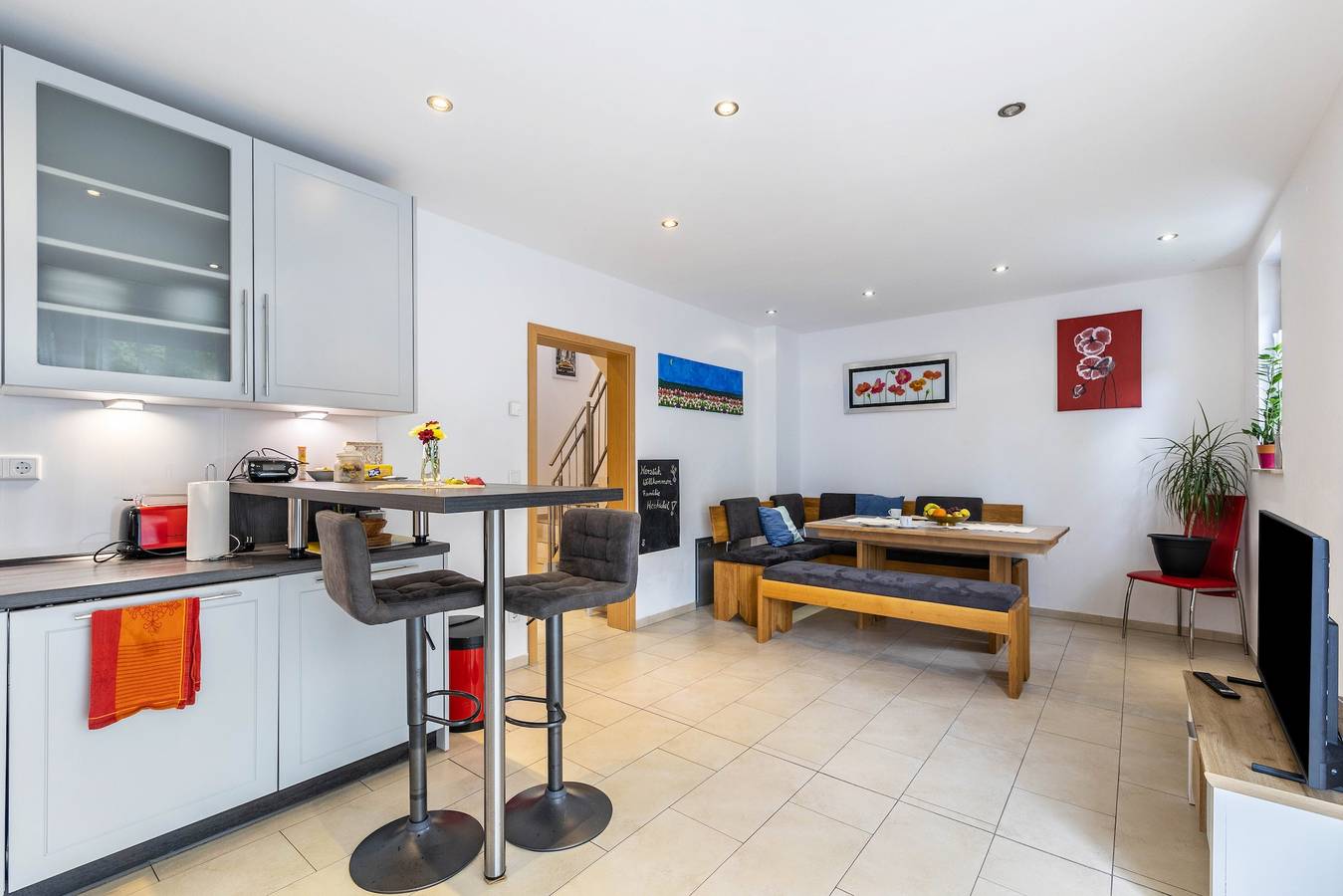 Entire apartment, Ziogas Apartment with Wifi in Solingen, Bergisch region