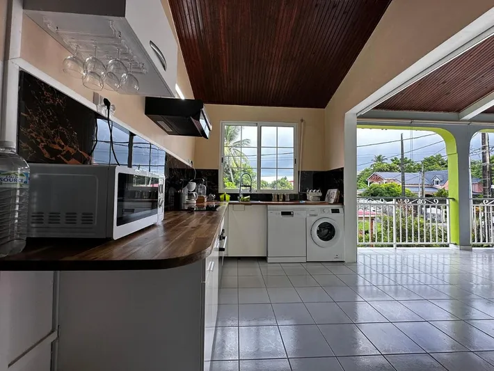 Villa für 7 Personen, mit Terrasse und Ausblick - 1