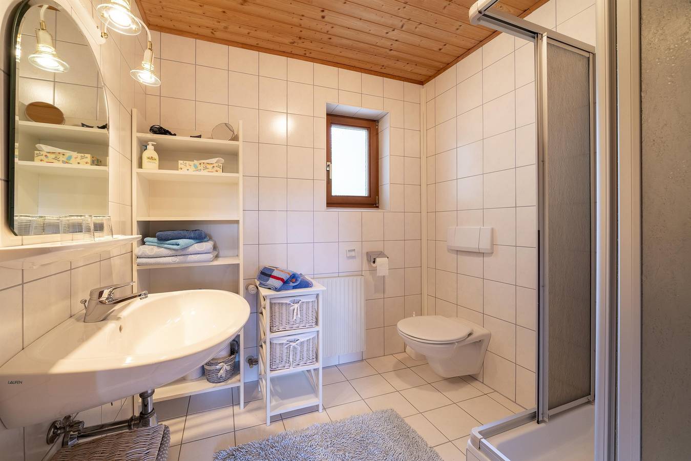 Ferienwohnung für 2-4 Personen mit großer Terrasse in Villach-Land