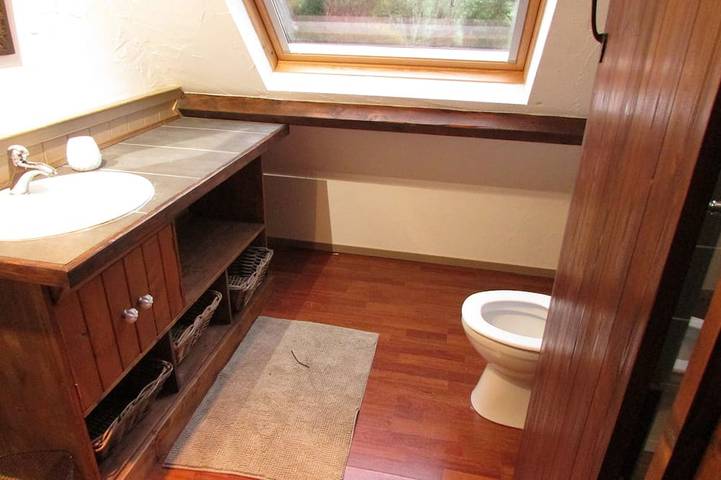 Location de vacances pour 6 personnes, avec jardin et terrasse à Plouray - 4