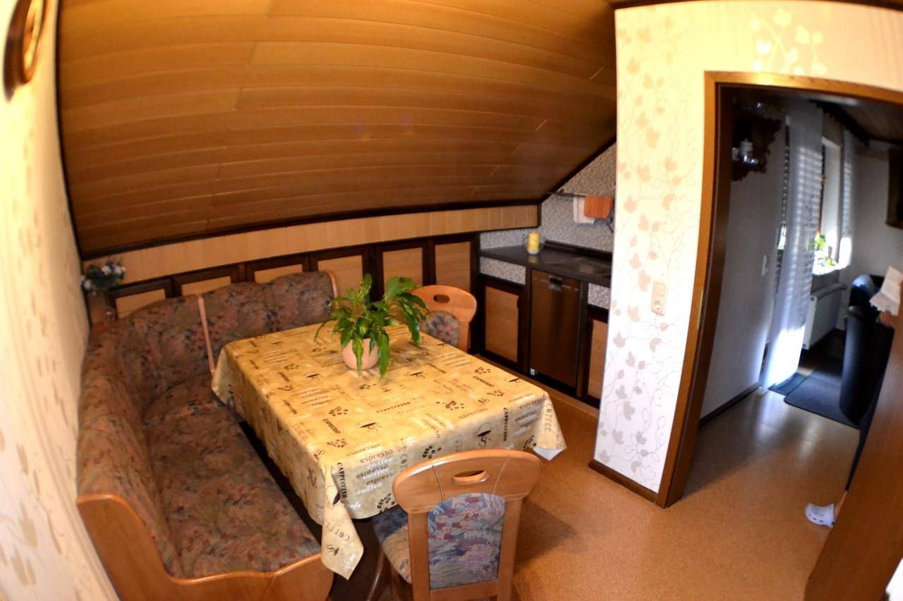 Ganze Ferienwohnung, Wohnung oben in Hilders, Rhön-Hessen