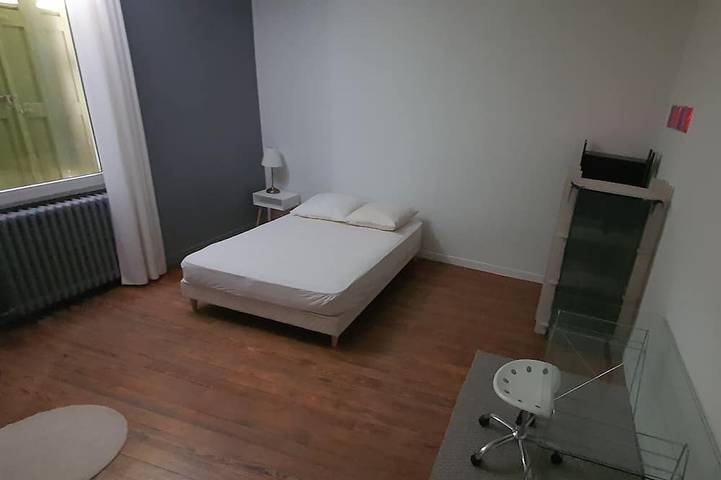 Location de vacances pour 10 personnes, avec terrasse et jardin à Pierrelatte - 3