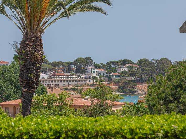 Gîte pour 5 personnes, avec jardin ainsi que bassin pour enfant et piscine à Sant Feliu de Guíxols - 4