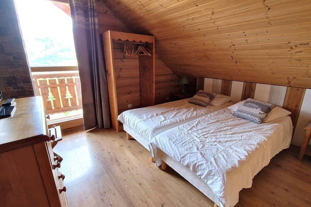 Tres Beau Chalet Grand Confort 90M² Sejour 50M² Terrasse 20M² Vue Panoramique in La Joue du Loup, Le Dévoluy