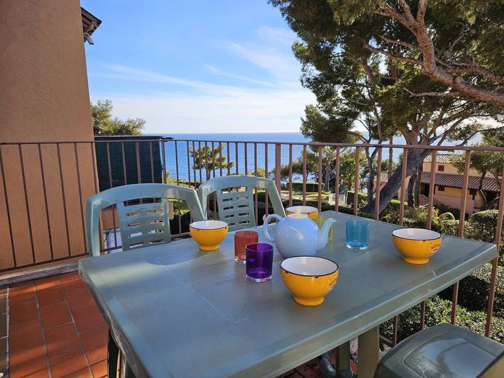 Gîte pour 4 personnes, avec piscine et balcon, animaux acceptés à Saint-Mandrier-sur-Mer - 3