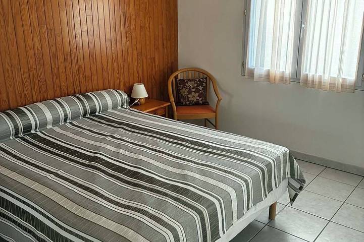 Location de vacances pour 3 personnes, avec piscine à Eugénie-les-Bains - 3