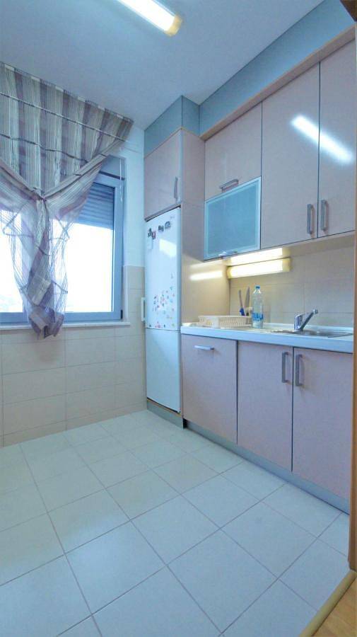 Gîte pour 7 personnes, avec vue et balcon à Budva - 4