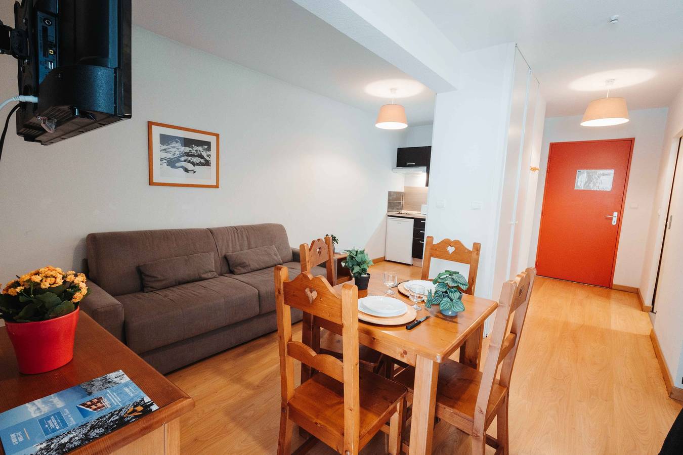 Appartement entier, Résidence Le Domaine de la Vallée d'Ax in Ax-les-Thermes, Pyrénées