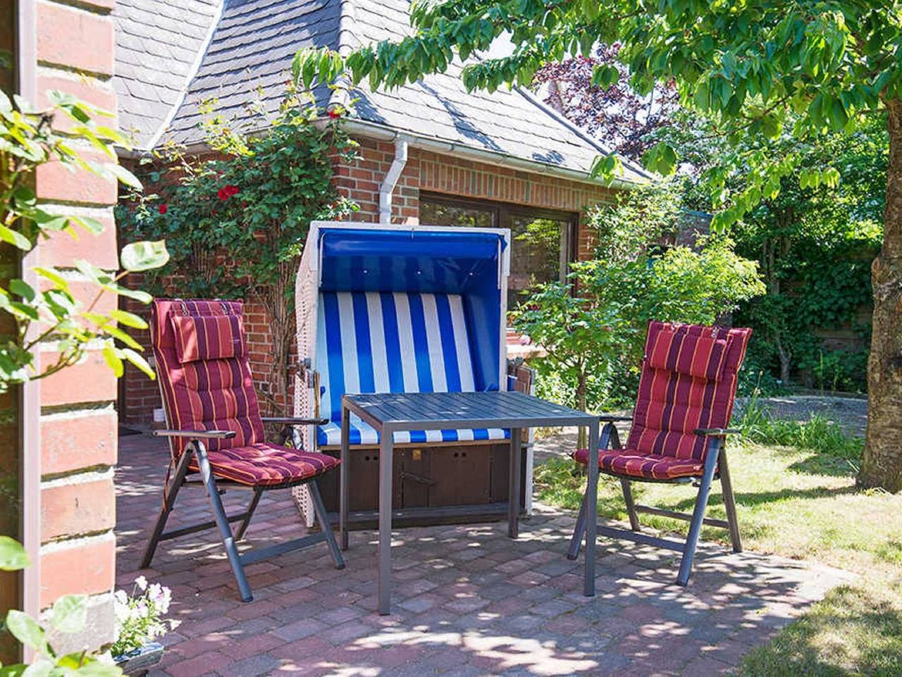 Ganze Ferienwohnung, Gästehaus M. Cornelsen - 2-Zimmerwohnung Nr. 1 (Eg) Am Seedeich 15a in Westerland, Sylt (Gemeinde)