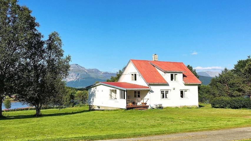 Ferienhaus für 6 Personen, mit Ausblick und Garten sowie Terrasse in Norwegen