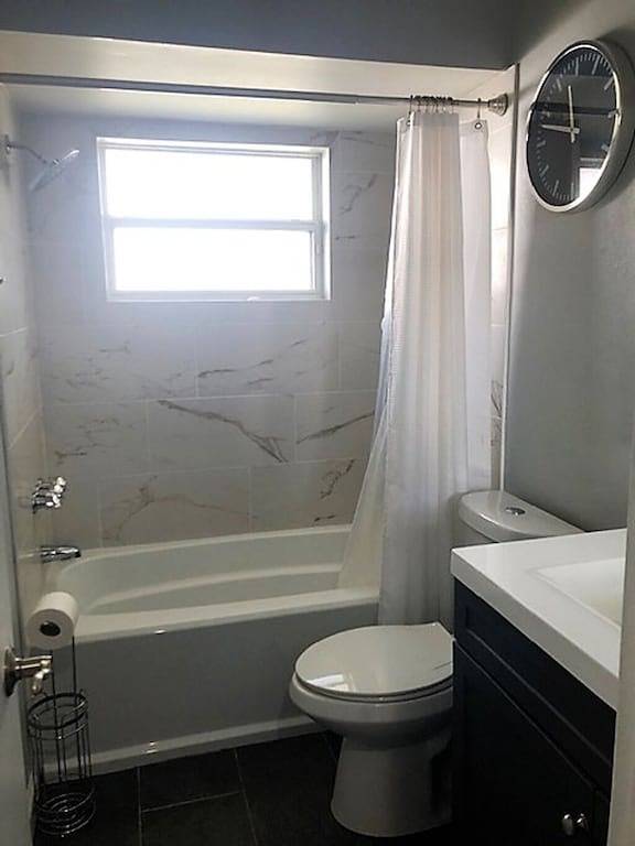 Vacation rental for 6 people, with hot tub and yard in Port St. Lucie