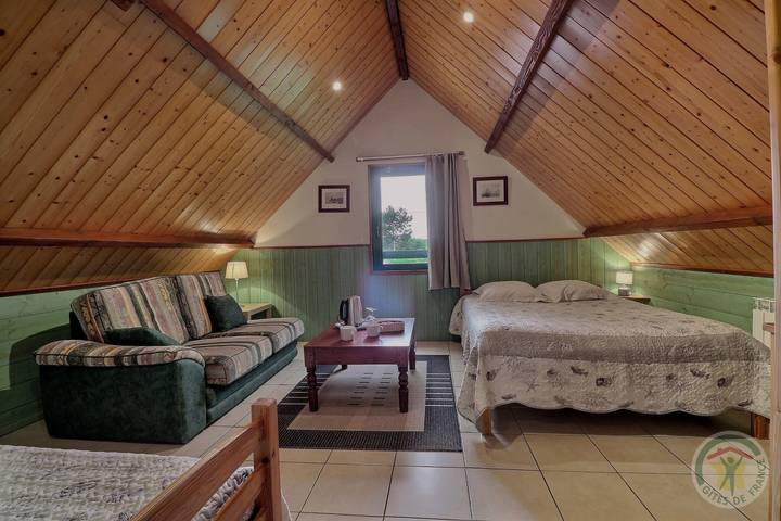 Chambre d’hôte pour 5 personnes, avec jardin en Bretagne