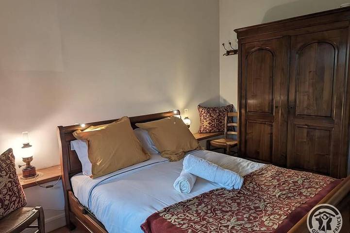 Location de vacances pour 6 personnes, avec jardin à Cenves - 4