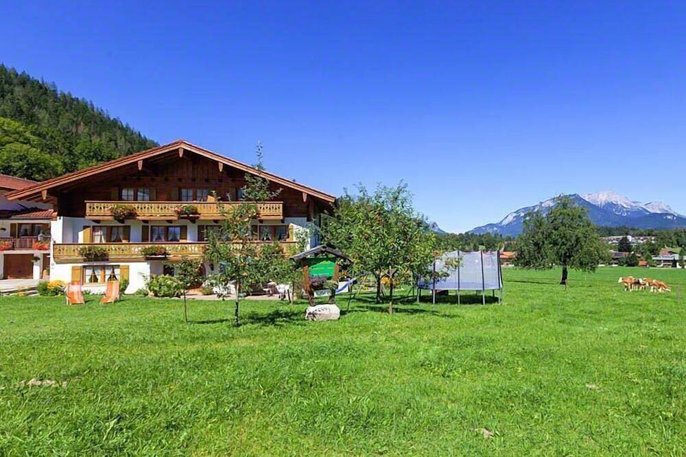 Ganze Wohnung, Ferienwohnung Nr. 3 für 2 Personen, 31 qm in Schönau am Königssee, Berchtesgadener Alpen