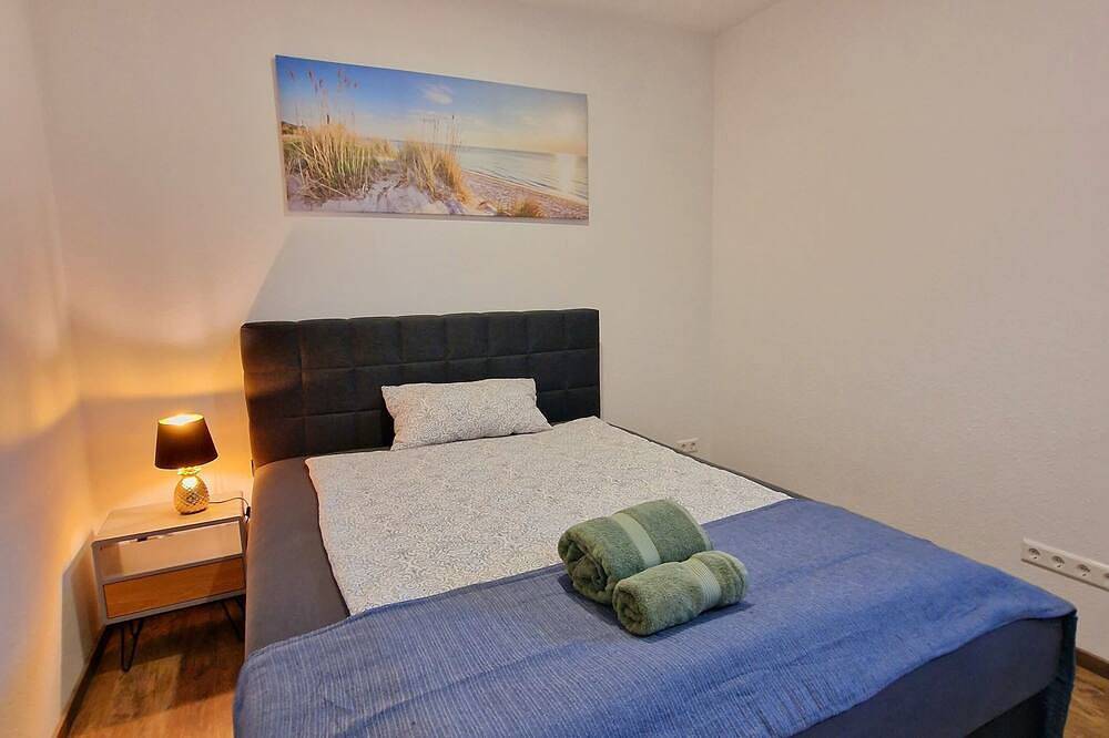 Ganze Wohnung, 2Schlafzimmer 2Badez Küche Balkon Waschmaschine in Lingen (Ems), Emsland