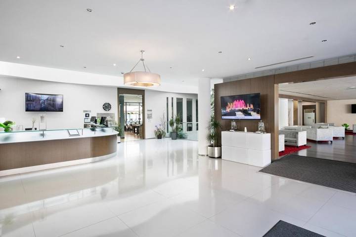 Hôtel pour 10 personnes, avec piscine ainsi que jardin et terrasse à Huesca - 3