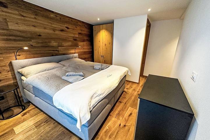 Ferienhaus für 6 Personen, mit Balkon und Garten sowie Pool und Sauna