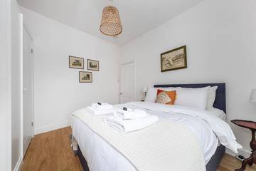 Apartment for 5 People in Kingston upon Thames, London, Photo 2