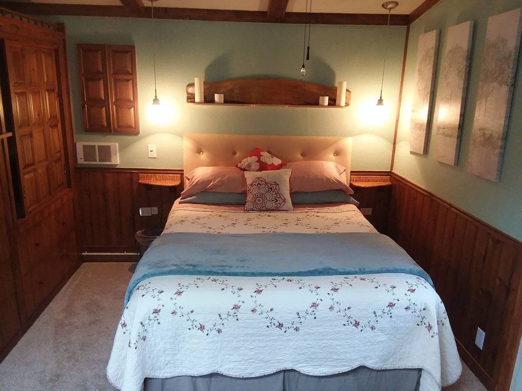 Unser Creekside Cottage liegt nur 1,6 km vom Olympic Discovery Trail entfernt. in Hurricane Ridge