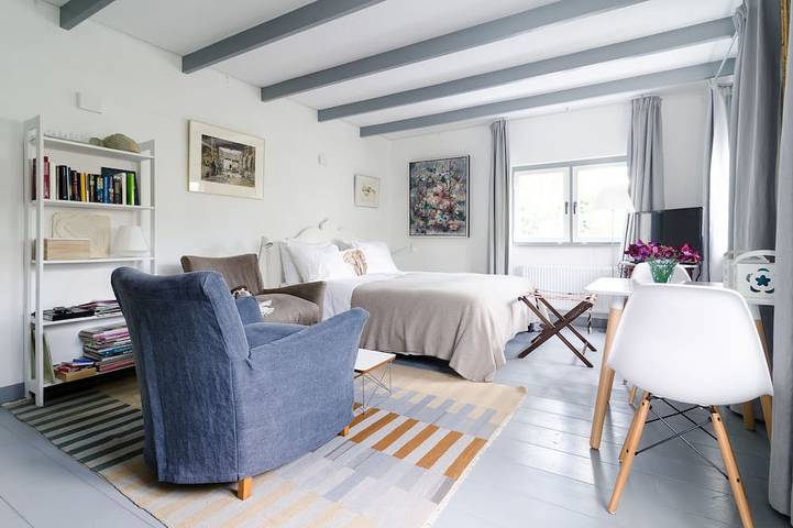 Casa unifamiliar con piscina en zona natural protegida in Bestuur Regio Utrecht