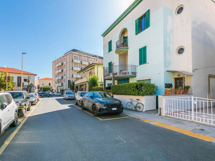 Ferienwohnung für 4 Personen, mit Balkon in Cecina
