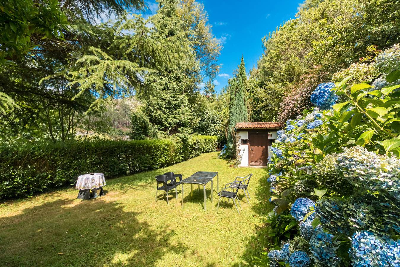 Casa de vacaciones 'Las Rozas' con vistas a la montaña y Wi-Fi in Puente Viesgo, Costa de Cantabria