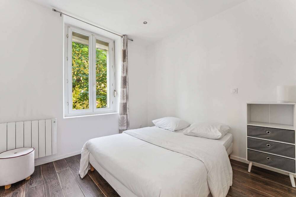 Apartamento entero, Budget apart city centre with parking in Charleville-Mézières, Ardenas