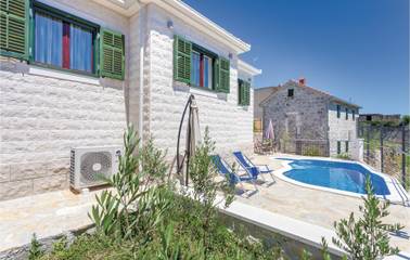 Ferienhaus für 4 Personen in Dalmatinisches Festland, Split-Dalmatien, Bild 1