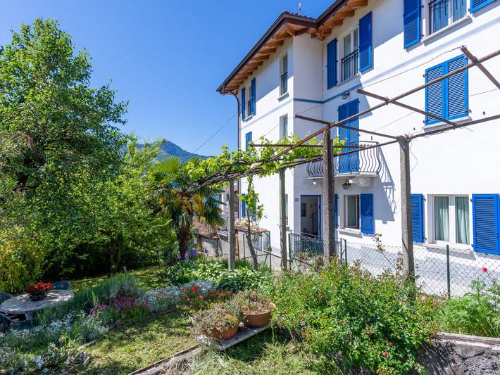 Ferienwohnung für 5 Personen, mit Balkon und Garten sowie Seeblick in Gera Lario