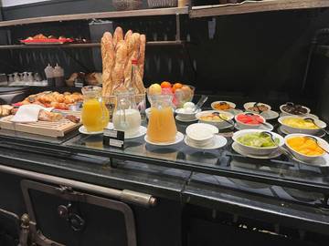Hôtel pour 3 personnes, avec terrasse, animaux acceptés à L'Aigle