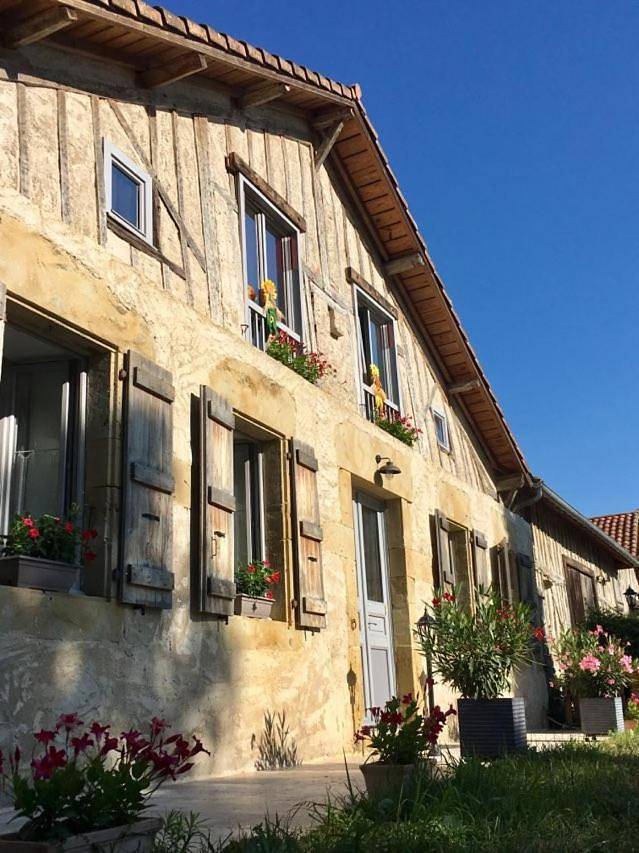 Gîte pour 2 personnes, avec Terrasse et Jardin à Vergoignan