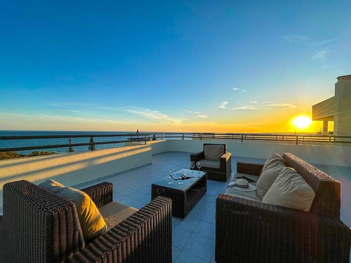 Appartement de vacances pour 8 personnes, avec jardin ainsi que jacuzzi et piscine