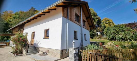 Ferienhaus für 10 Personen, mit Garten und Sauna, kinderfreundlich in Grafenau