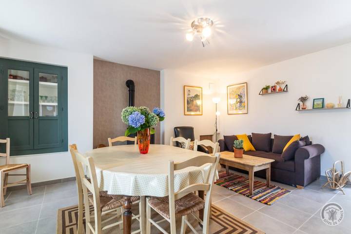 Gîte pour 5 personnes, avec terrasse et jardin à Denneville - 2