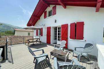 Gîte pour 4 personnes, avec jardin, animaux acceptés à Mendive