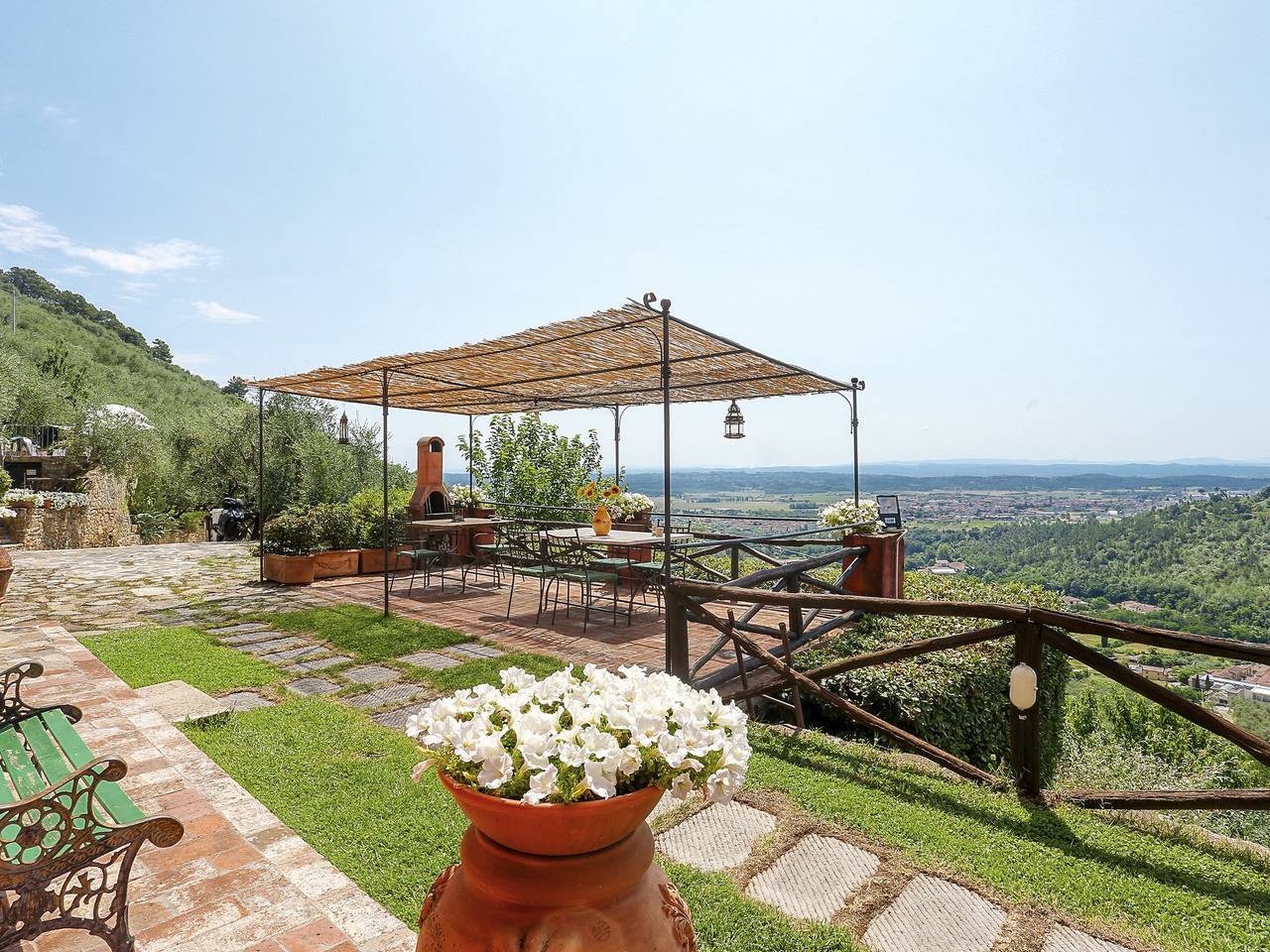 Ganze Wohnung, La Sorgente in Buti, Pisa Provinz