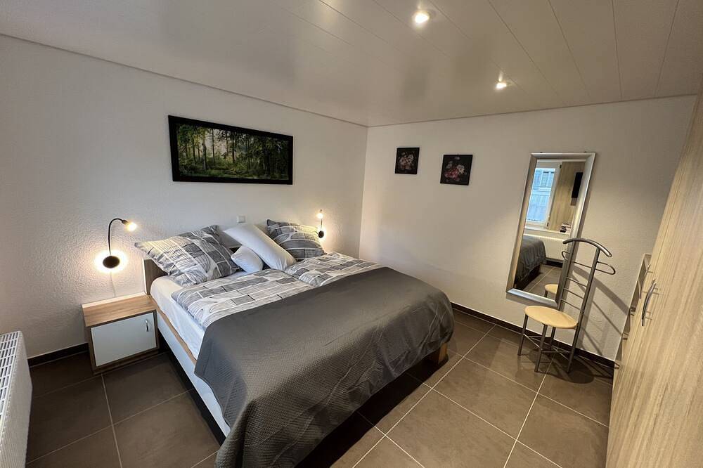 Ganze Wohnung, Ferienwohnung Bettina  - gemütliche 40 qm für 2 Personen, Stühlingen-Schwaningen in Stühlingen, Südschwarzwald