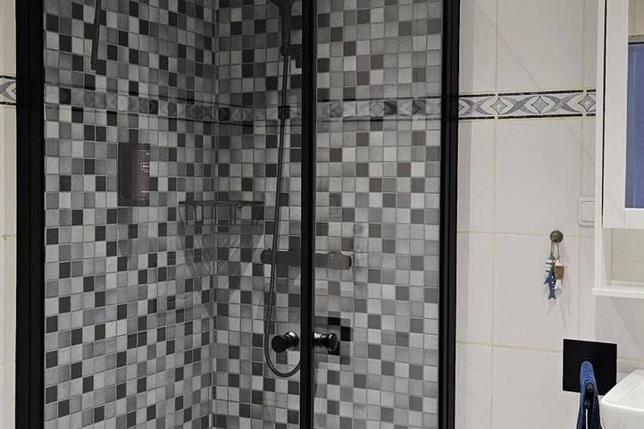 Ganze Wohnung, Gemütliches Ferienzimmer in Edewecht – Separater Eingang, Bad & Terrasse in Edewecht, Ammerland