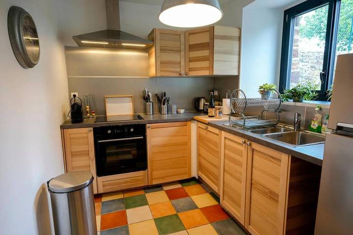 Location de vacances pour 6 personnes, avec vue sur le lac ainsi que vue et jardin, adapté aux familles à Langrolay-sur-Rance - 2