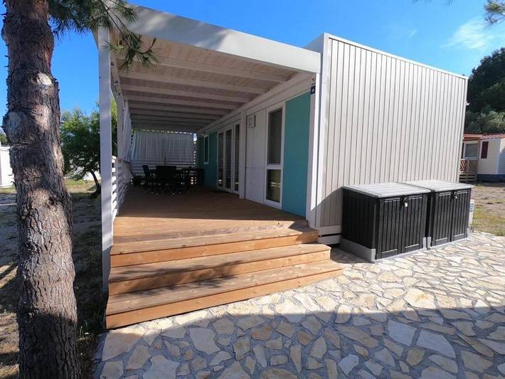 Camping pour 7 personnes, avec terrasse et vue, animaux acceptés à Tisno - 3