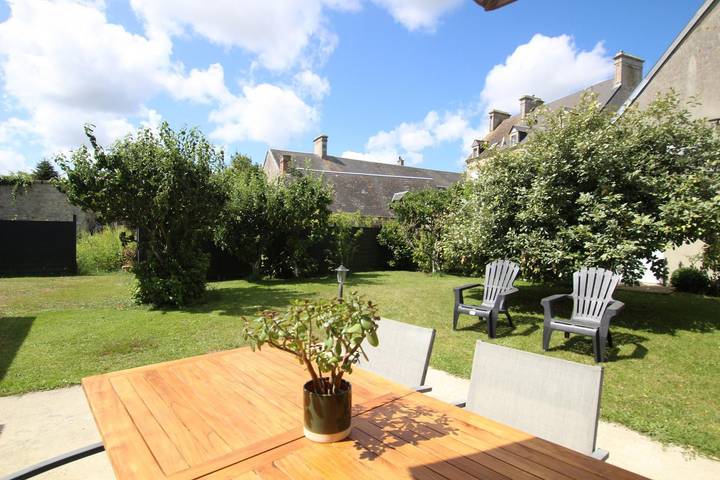 Gîte pour 5 personnes, avec jardin à Sainte-Marie-du-Mont - 2