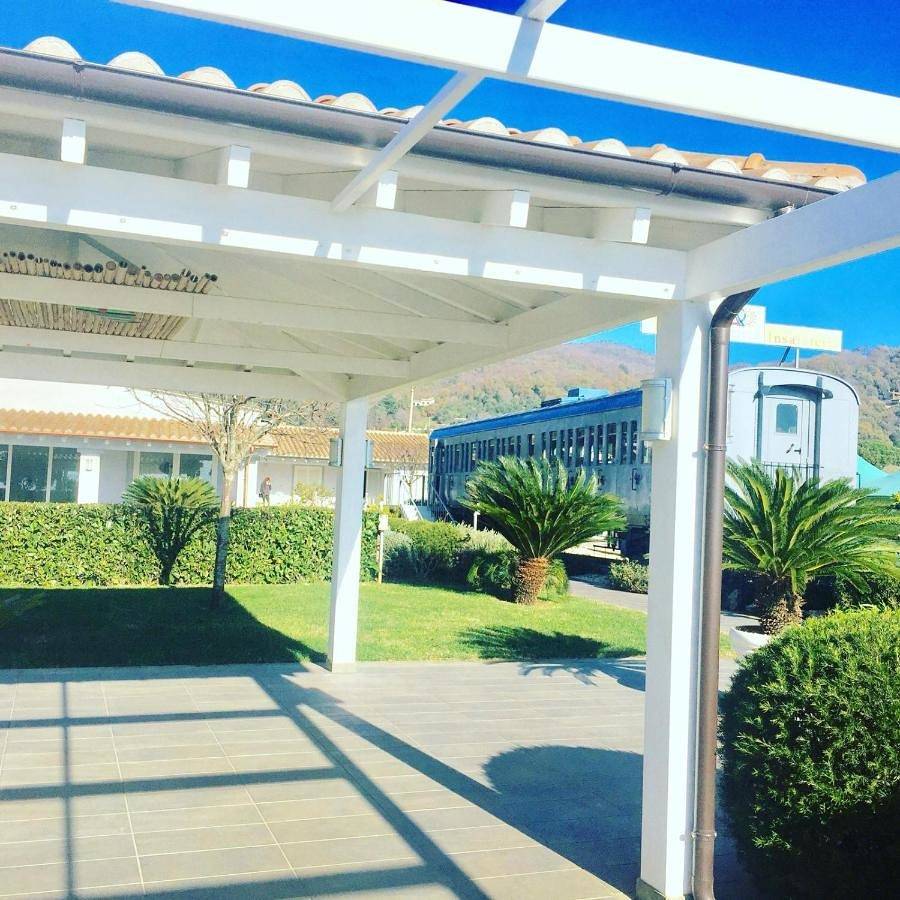 Skipper White Guest House in Skipper by Sandro Beach, Trevignano Romano