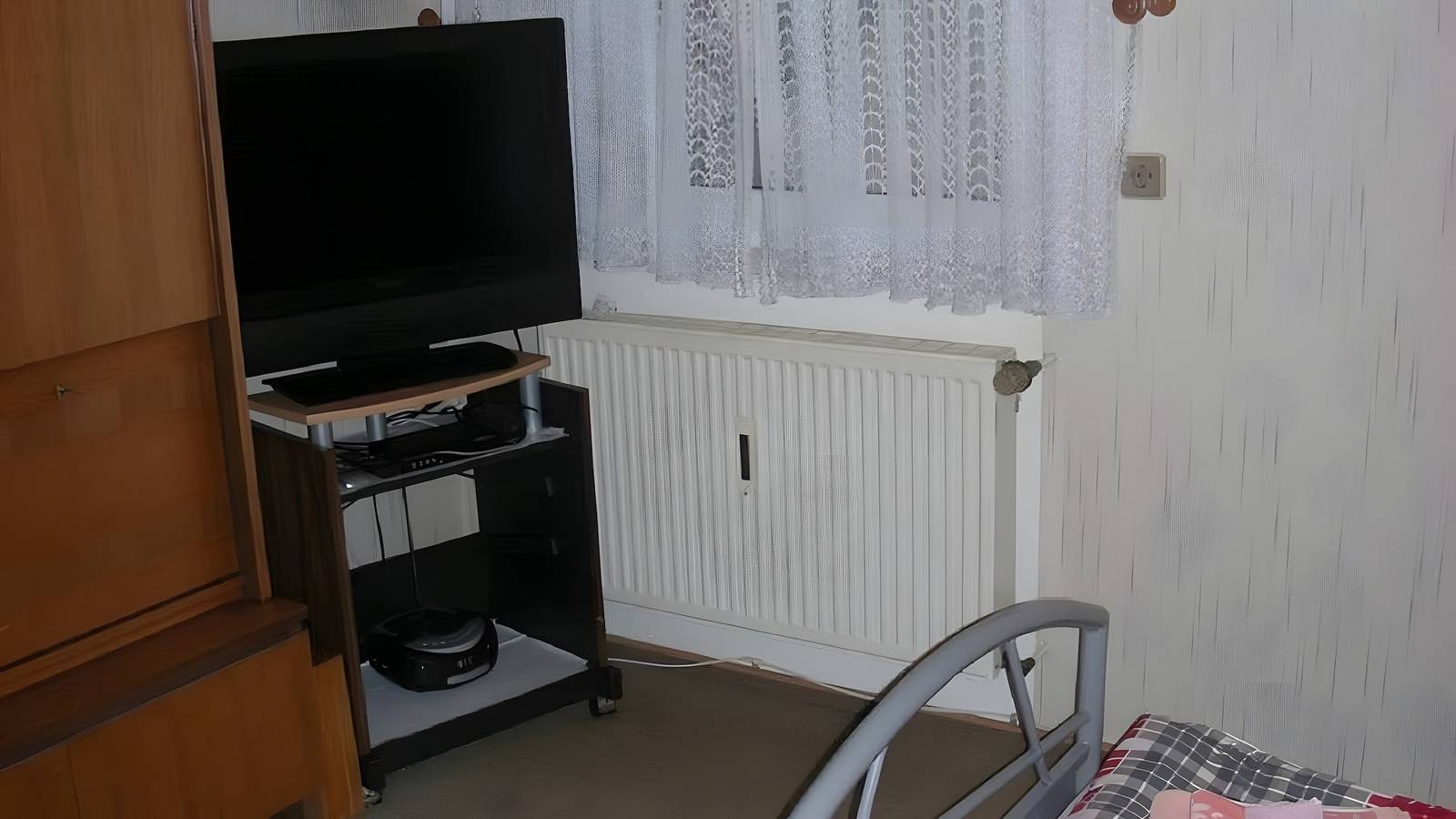 Ganze Wohnung, Apartment „Ferienwohnung für 4 Personen“ mit Gemeinschaftsgarten und Wlan in Künzell, Rhön-Hessen