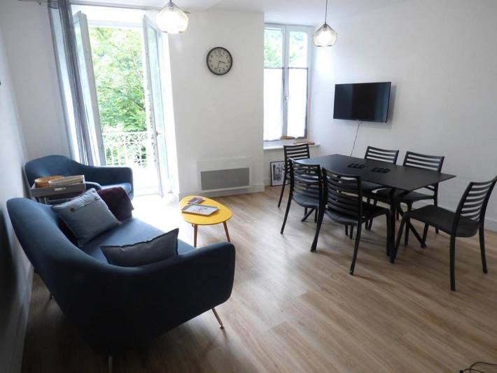 Gîte pour 3 personnes, avec vue et balcon dans Thermes Luz Saint Sauveur