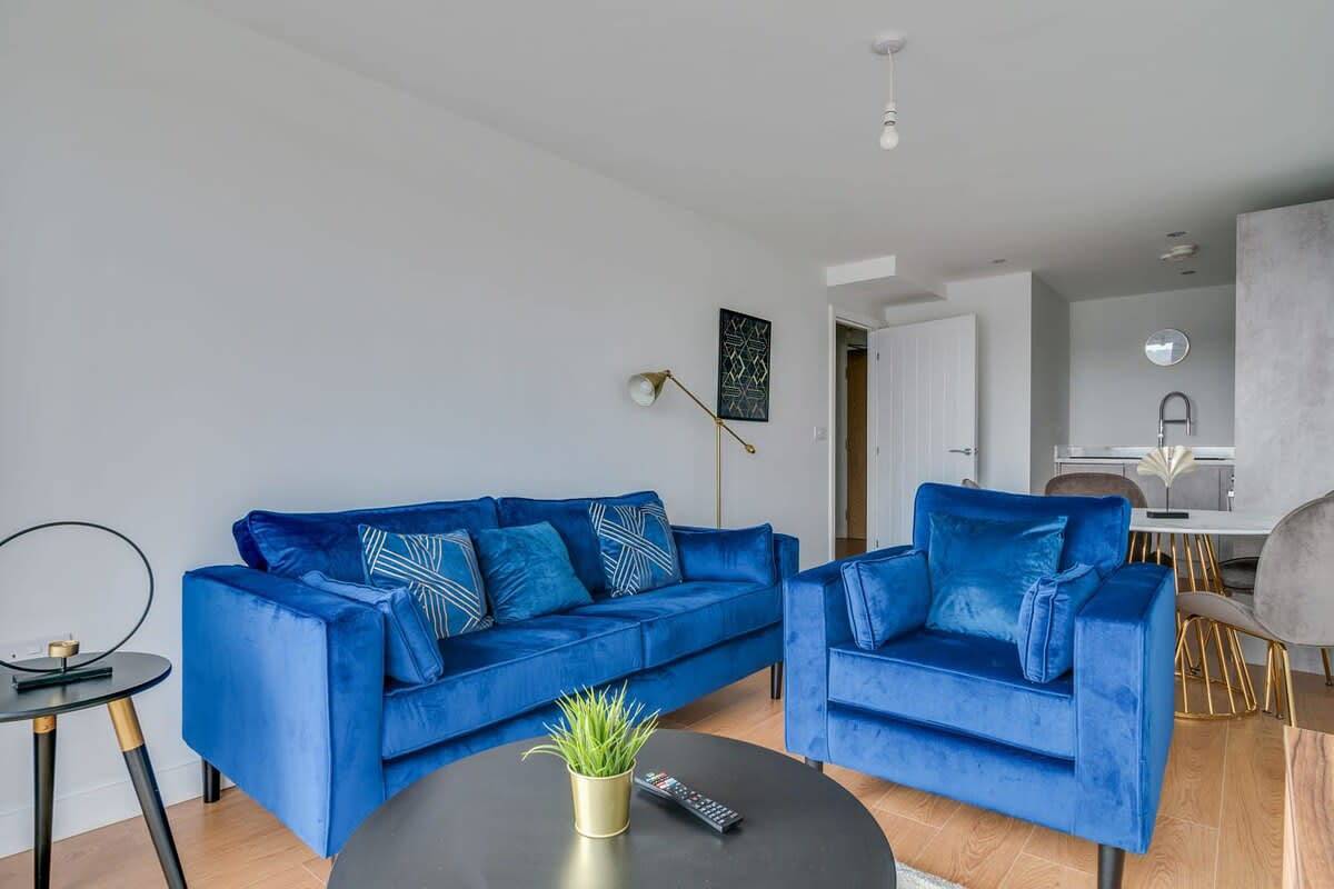 Entire apartment, Modern 2 Bedroom Riverside Apartment in Leeds in Leeds, West Yorkshire