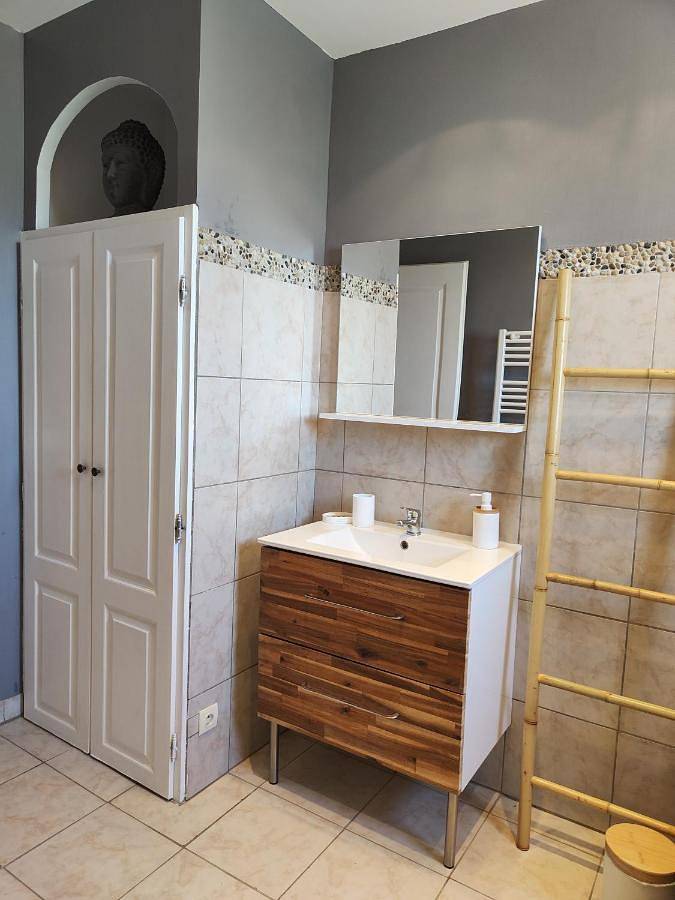 Location de vacances pour 6 personnes, avec jardin et terrasse à Ginasservis - 4